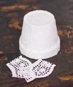 Doily DIY