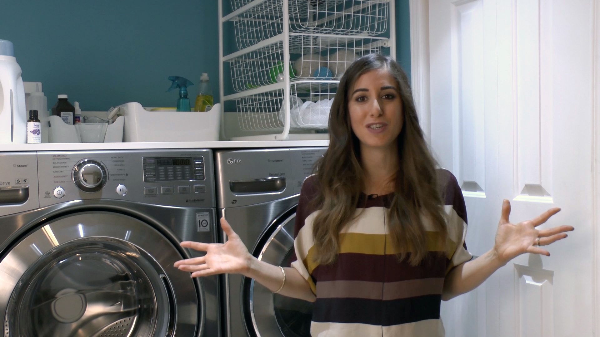 M&M_S04E11_V4_Melissa Maker_Laundry Tips 1