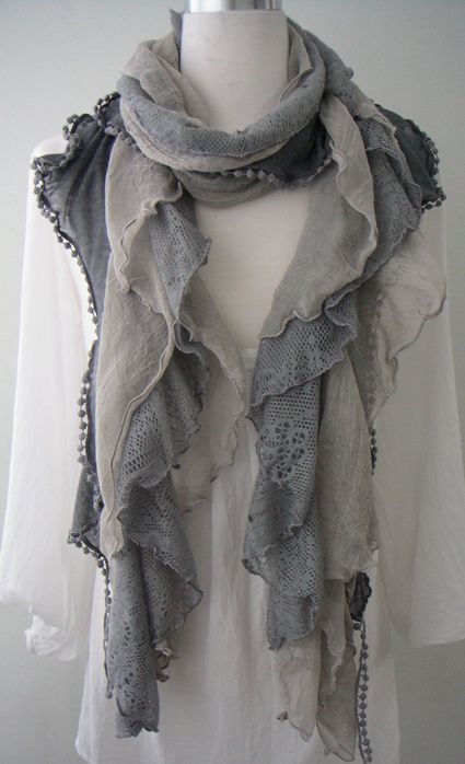 How to Tie a Scarf - 7 Cool Ways to Tie a Silk Scarf 2022