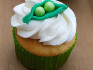 Two Peas in a Pod Cupcakes