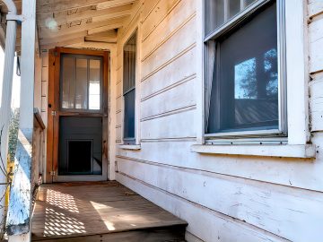 M&M_S20E05_Paul Lafrance_What to know when buying a fixer upper
