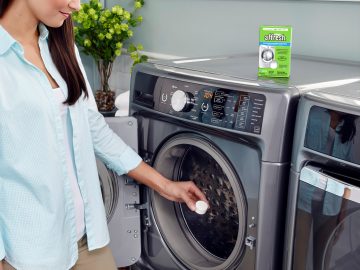 M&M_S29E10_Whirlpool Washer & Products