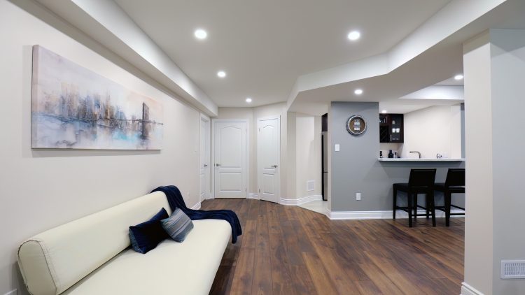 M&M_S30E07_Alex Patsula_Advice for Finishing Your Basement