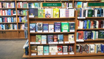 M&M_S39E04_Owls Nest Books