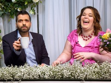 M&M_S39E10_Host Chat