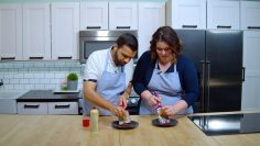 M&M_S40E02_Host Chat