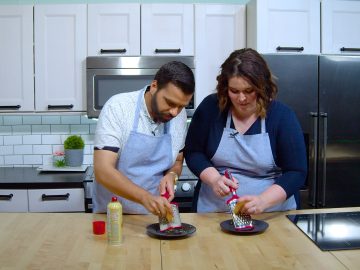 M&M_S40E02_Host Chat