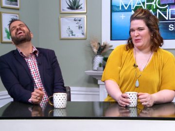 M&M_S39E11_Host Chat