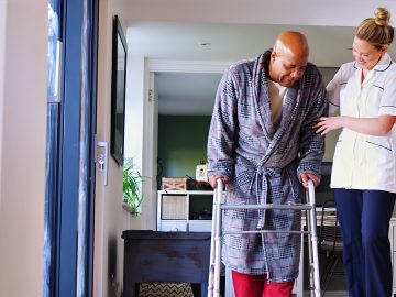 M&M_S40E03_Graham Todd_Advice on Mobility Devices