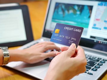 M&M_S40E03_Susan Vincent_Financial Choices