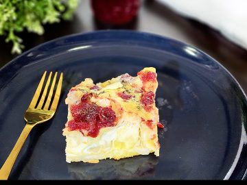 M&M_S40E11_Brie & Cranberry crinkle pie