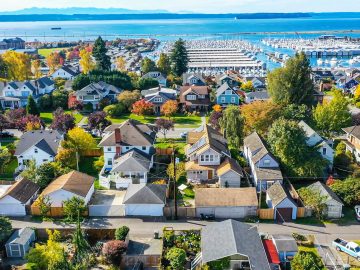 M&M_S40E11_Pioneer West