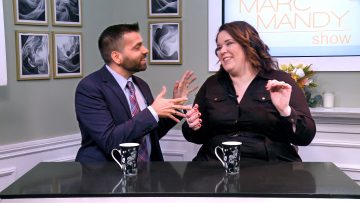 M&M_S40E13_Host Chat