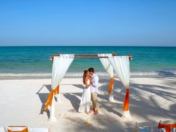 M&M_S41E02_Christie Donaghue_Destination Wedding Advice