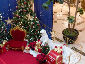 M&M_S42E02_Yorgate Mall