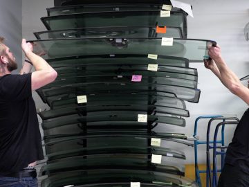 M&M_S42E07_Total Glass