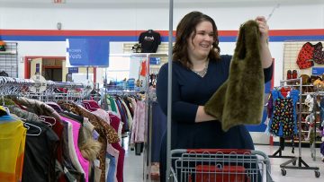 M&M_S42E08_Chris Kerr_Thrifting Fashionable Wardrobes