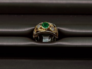 M&M_S42E08_Doug Davey_Custom Jewellery at The Gold Room