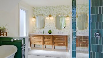 M&M_S42E09_Jackman Ltd