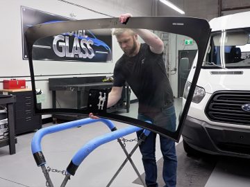 M&M_S42E10_Troy Sawin_Importance of Windshield Maintenance