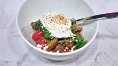 M&M_S42E11_Healthy Breakfast Bowl