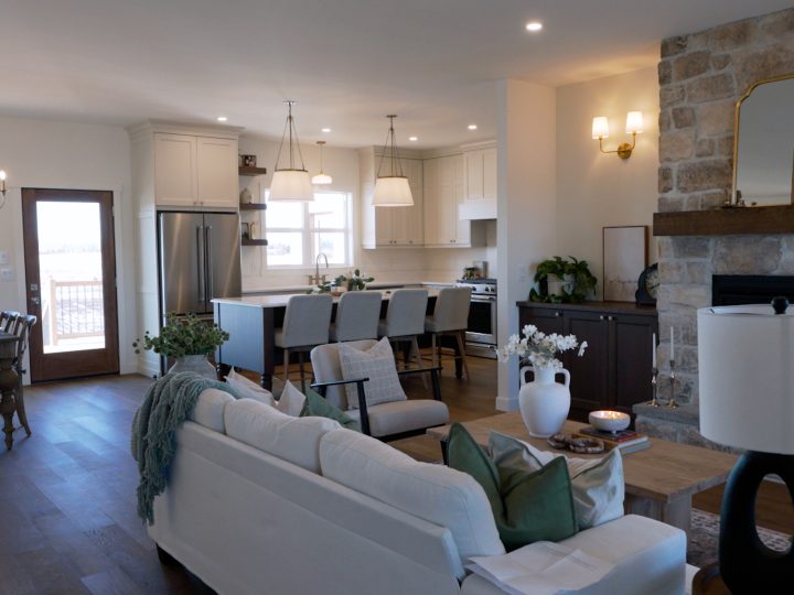 M&M_S42E11_Rosewood Homes