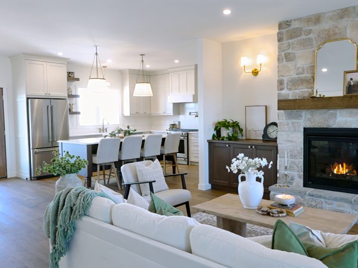 M&M_S43E01_Kelly & Clay Johnston_Rosewood Homes_We Build Quality Homes