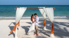 M&M_S45E05_Shauna Sharp_Destination Wedding Advice